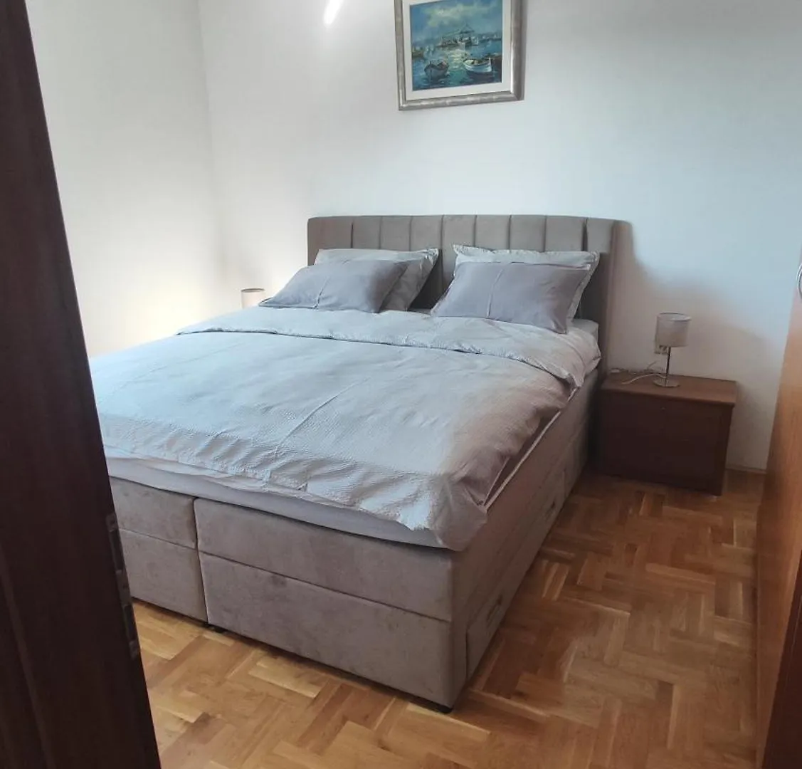 Apartments Bobi Zadar 0*,
